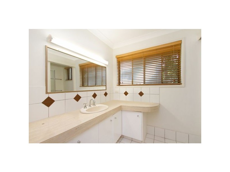 50 Jacaranda Avenue, Tweed Heads West NSW 2485