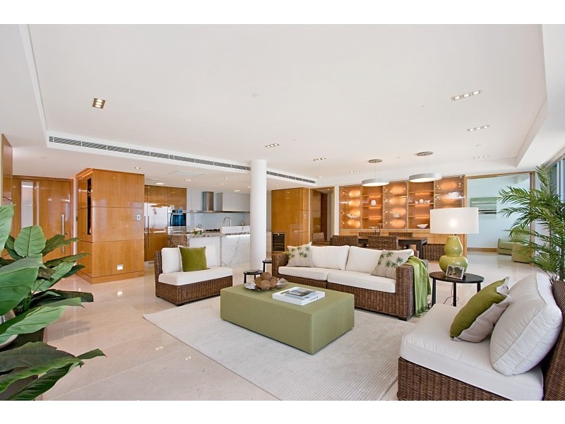 1805/110 Marine Parade, Coolangatta QLD 4225