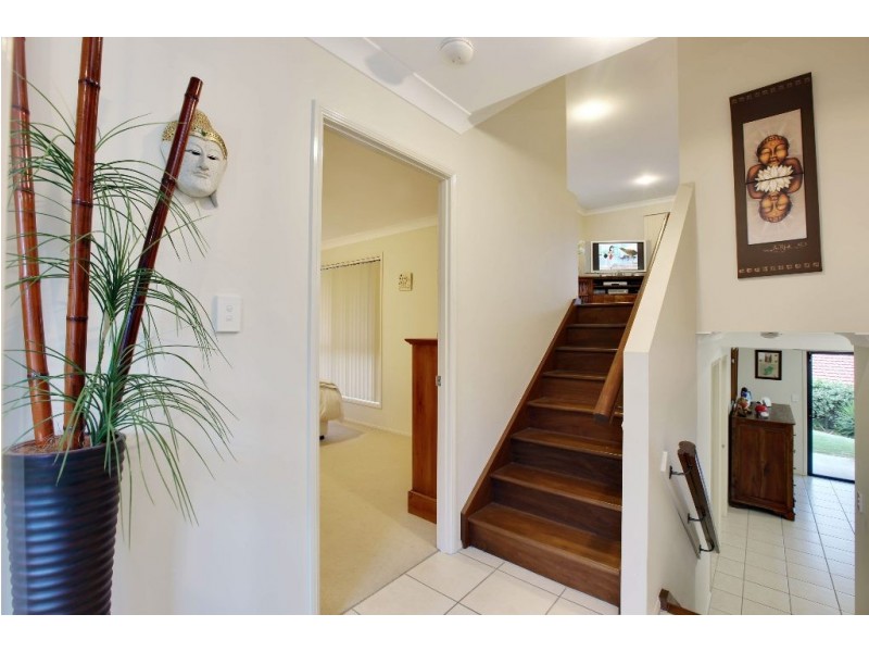 11  Donegal Place, Banora Point NSW 2486