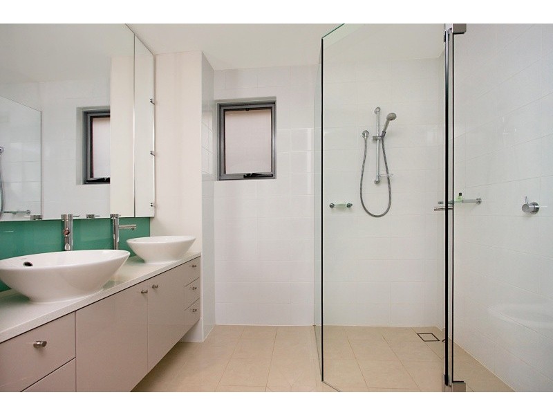 2/32 Boundary St, Rainbow Bay QLD 4225