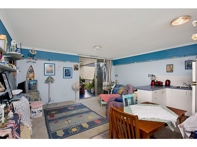 11/30  Lanham St, Coolangatta QLD 4225