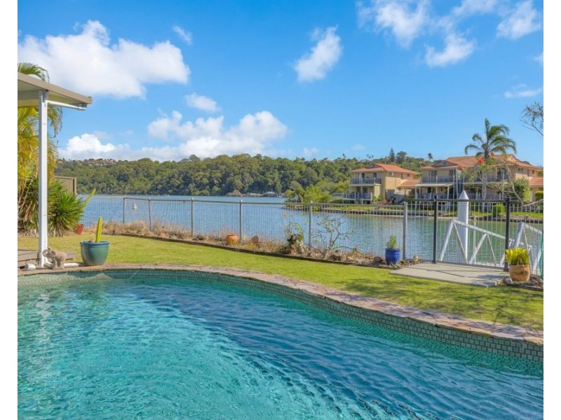 110 Jacaranda Avenue, Tweed Heads West NSW 2485