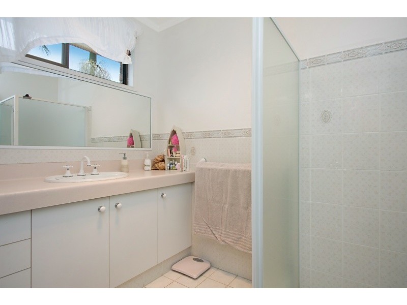 76 Jacaranda Ave, Tweed Heads NSW 2485