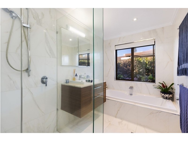 52 Keith Compton Drive, Tweed Heads NSW 2485