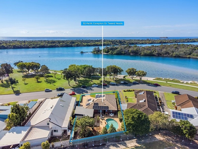 52 Keith Compton Drive, Tweed Heads NSW 2485