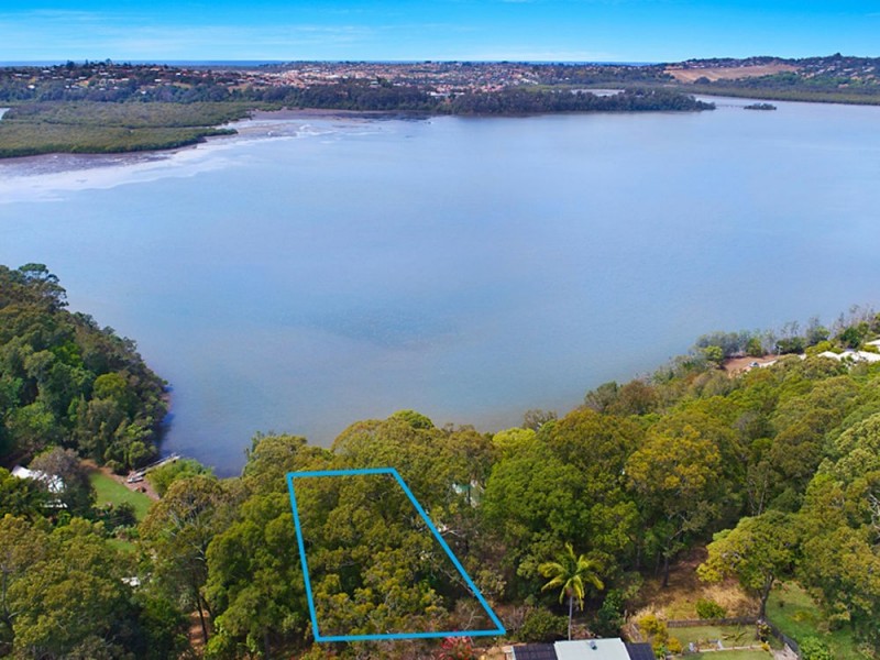 162 Broadwater Esplanade, Bilambil Heights NSW 2486