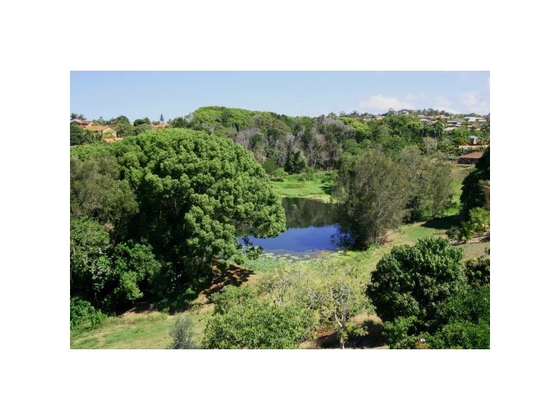 100 Ash Drive, Banora Point NSW 2486