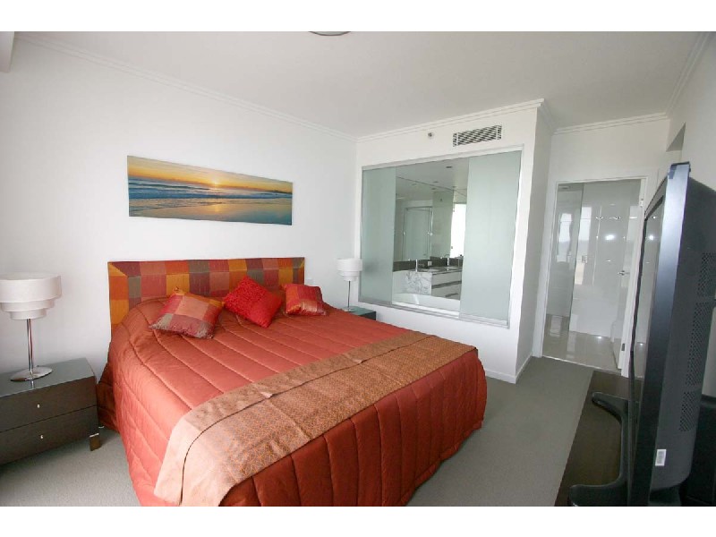 Coolangatta QLD 4225