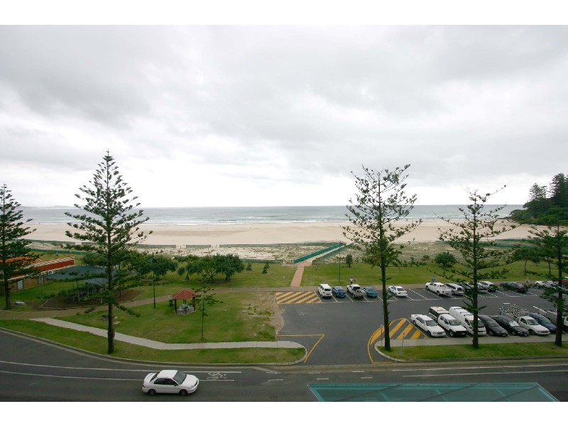 Coolangatta QLD 4225