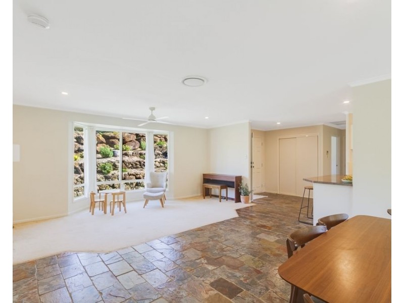 11 Champagne Drive, Tweed Heads South NSW 2486