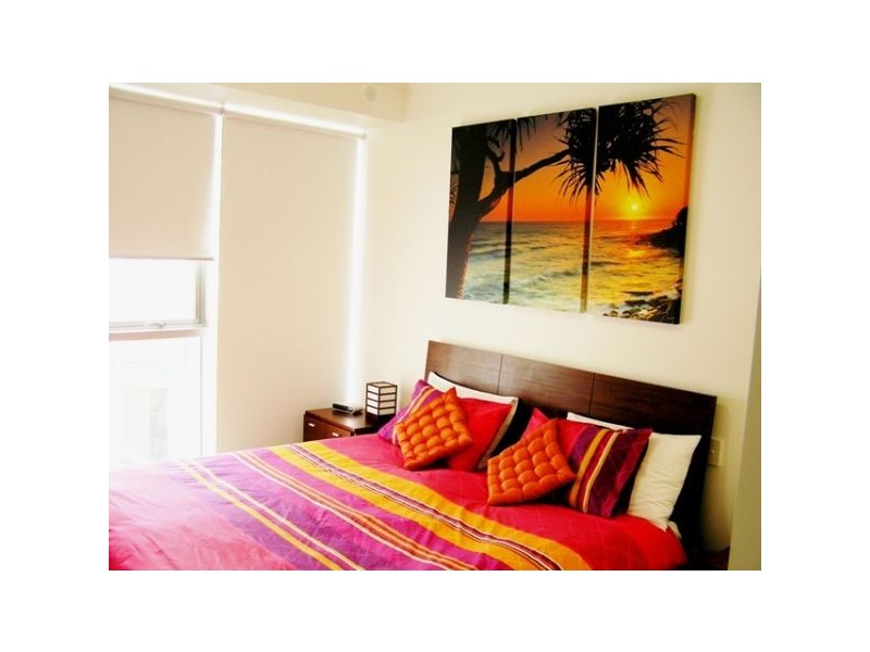 304/120 Marine Parade, Coolangatta QLD 4225