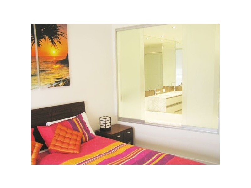 304/120 Marine Parade, Coolangatta QLD 4225