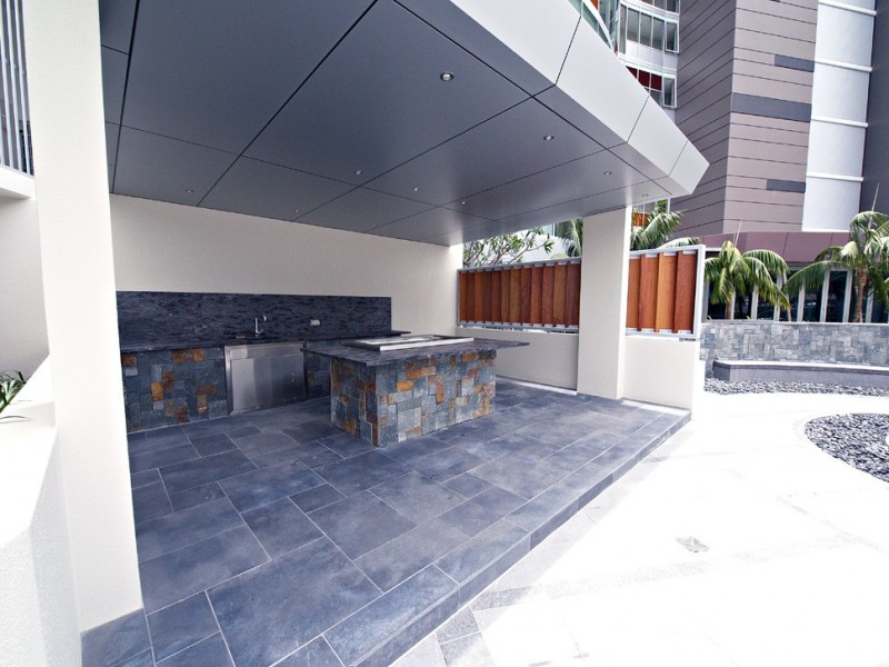 307/110 Marine parade Reflections 2, Coolangatta QLD 4225