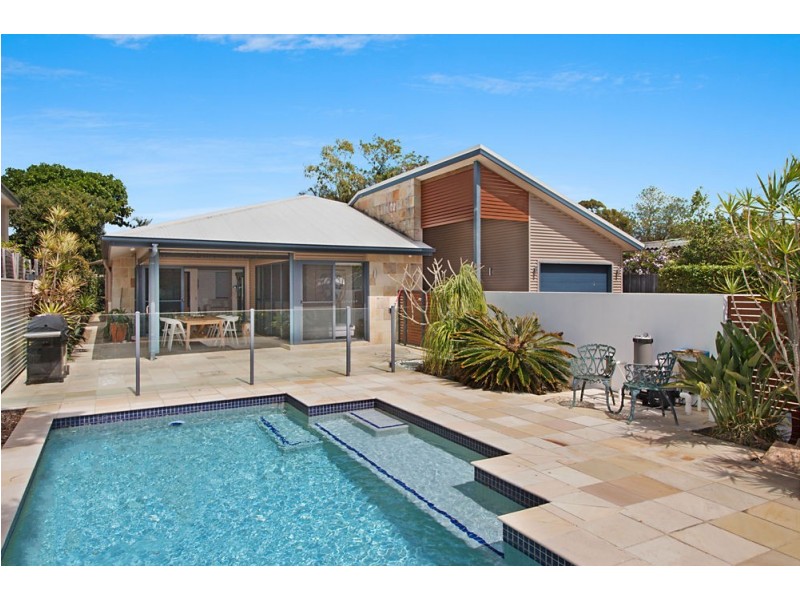 22 Korina Avenue, Coolangatta QLD 4225