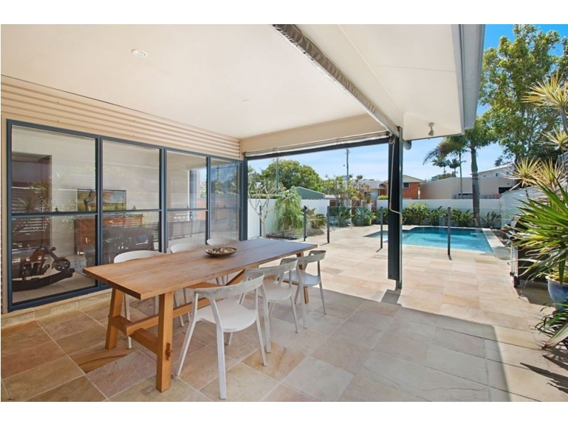 22 Korina Avenue, Coolangatta QLD 4225