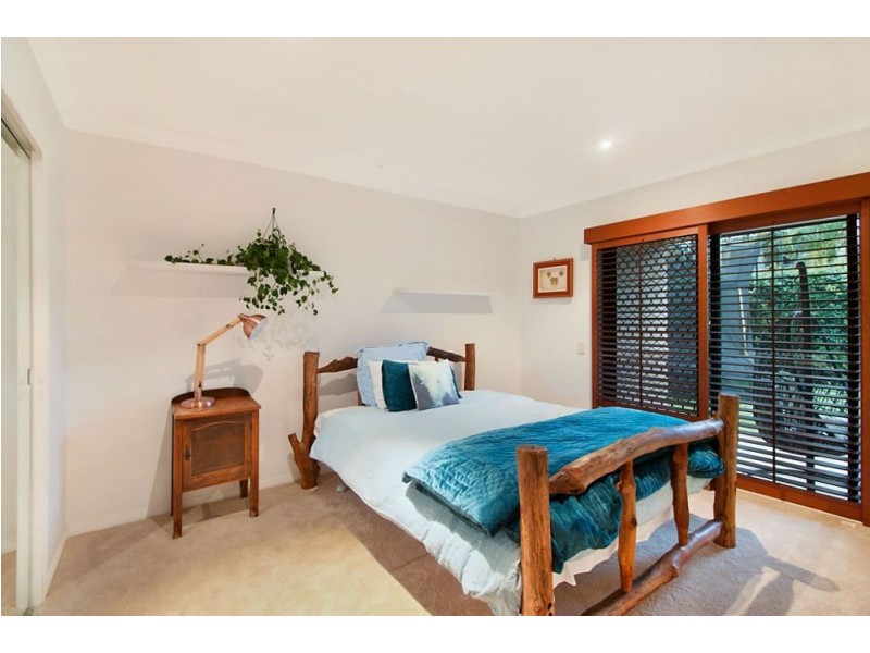 22 Korina Avenue, Coolangatta QLD 4225