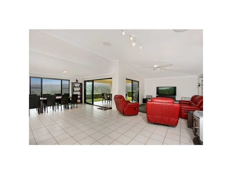 73 Crofters Way, Bilambil NSW 2486