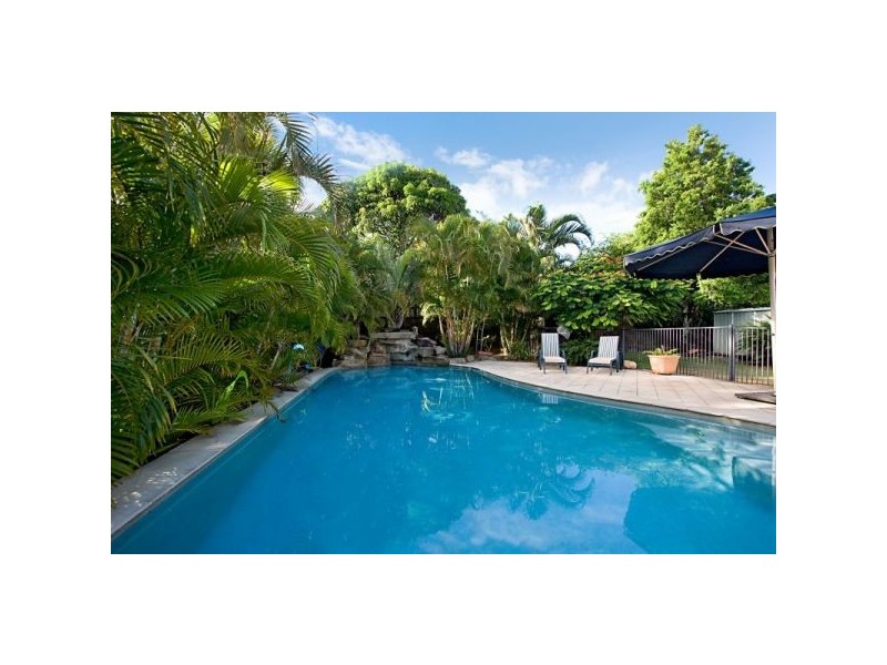 64 Cominan Avenue, Banora Point NSW 2486