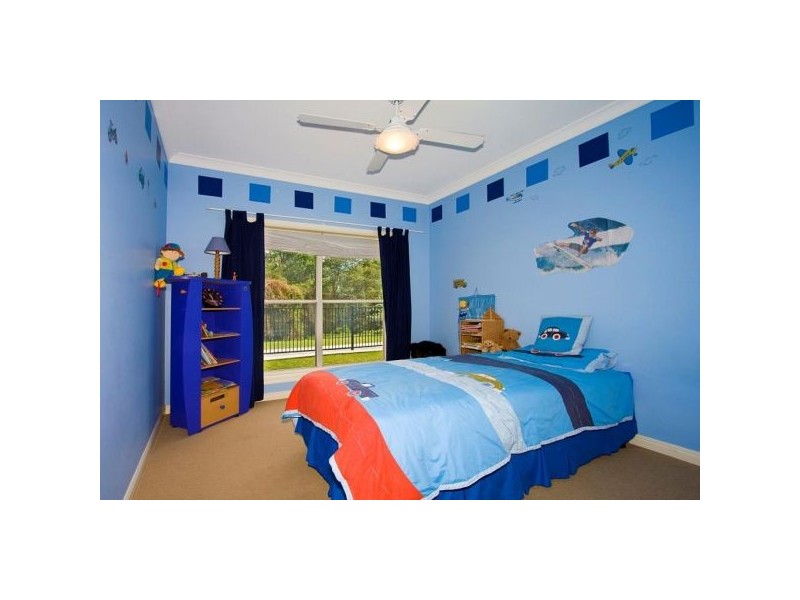 4 Shady Lane, Banora Point NSW 2486