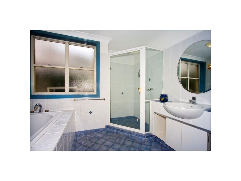 4 Shady Lane, Banora Point NSW 2486