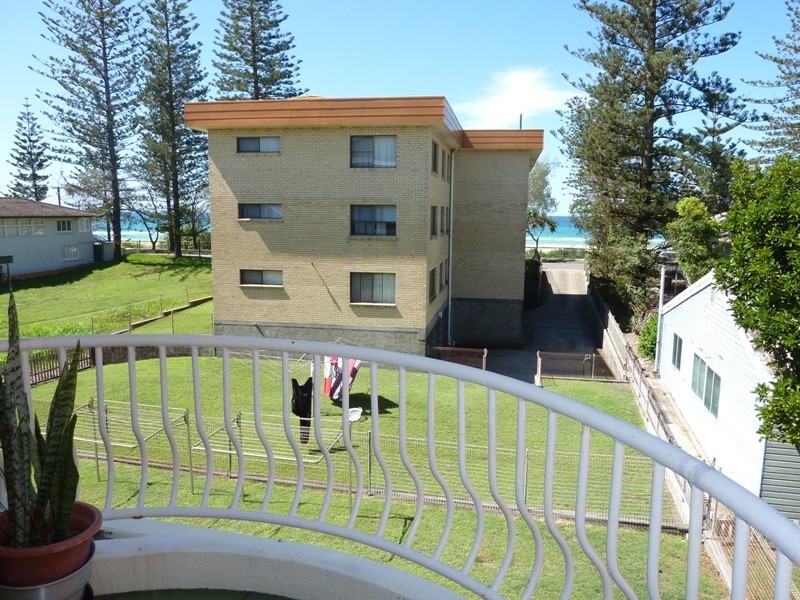 7/153 Golden Four Dr, Bilinga QLD 4225