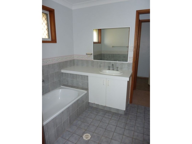 54 Oyster Point Road, Banora Point NSW 2486