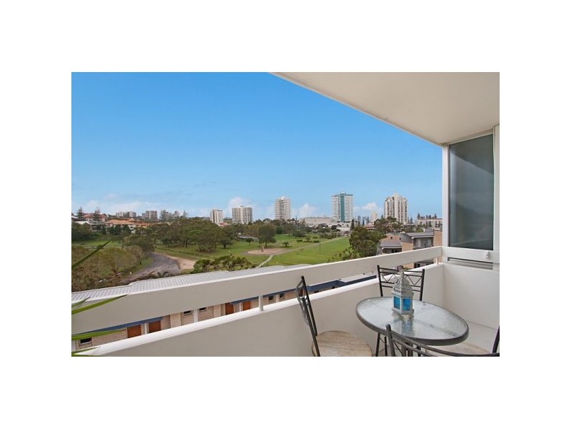 11/21 Dixon Street, Coolangatta QLD 4225