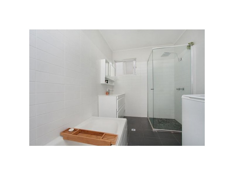 11/21 Dixon Street, Coolangatta QLD 4225