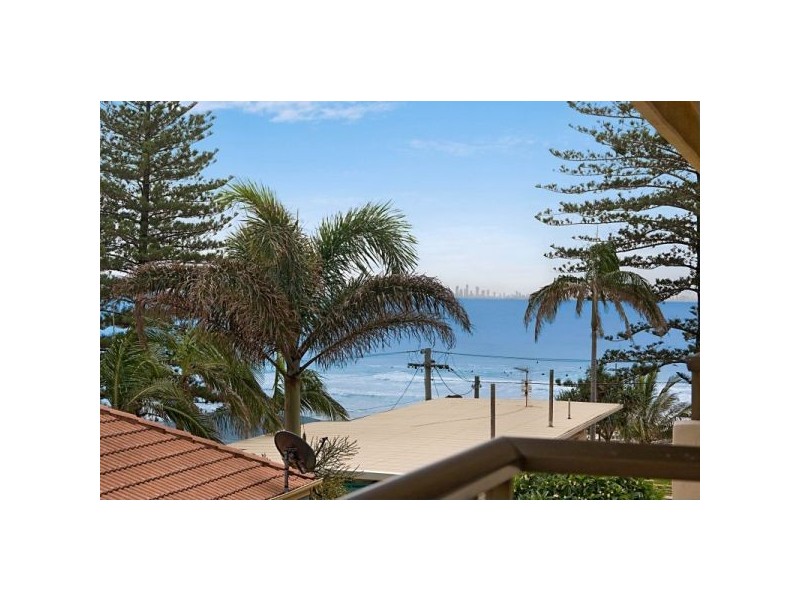 7/7 Eden Avenue, Rainbow Bay QLD 4225