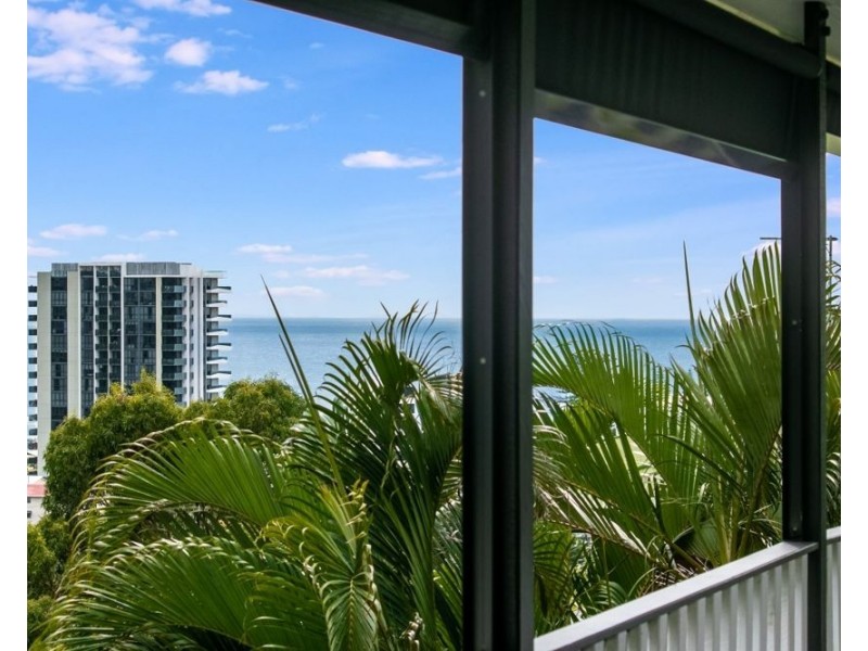 67B Rutledge Street, Coolangatta QLD 4225