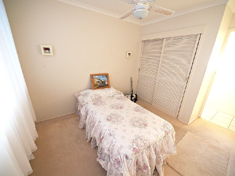 11 Kent St, Coolangatta QLD 4225