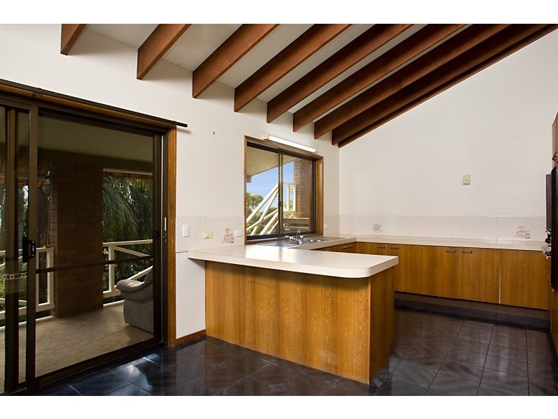 9 Castlecrag Avenue, Banora Point NSW 2486