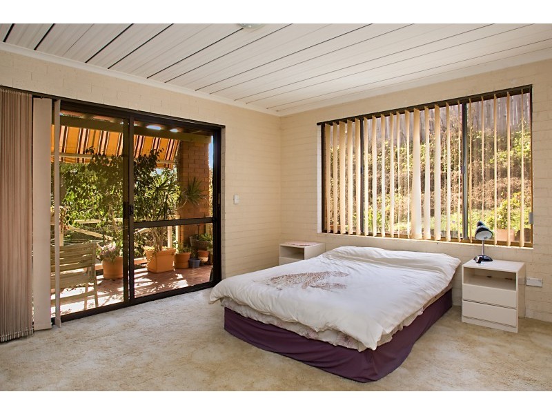 9 Castlecrag Avenue, Banora Point NSW 2486