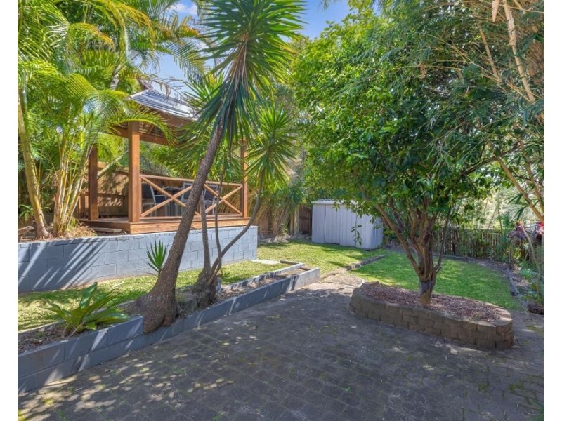 41 Stapylton Street, Coolangatta QLD 4225