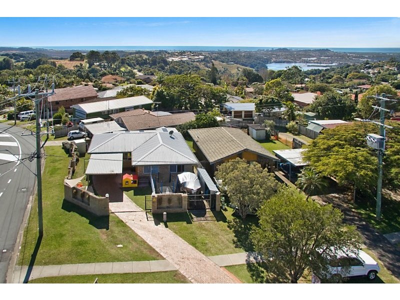 85 Simpson Dr, Bilambil Heights NSW 2486