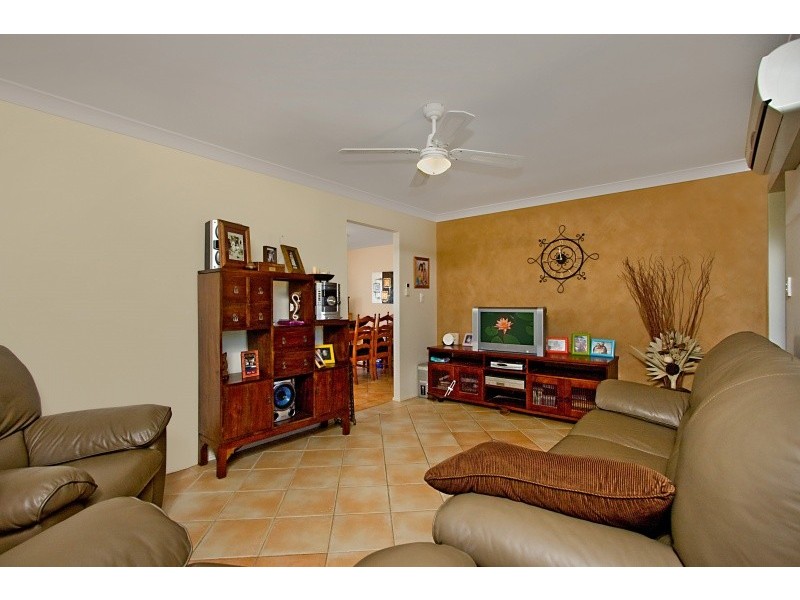 85 Simpson Dr, Bilambil Heights NSW 2486