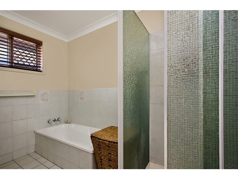 85 Simpson Dr, Bilambil Heights NSW 2486