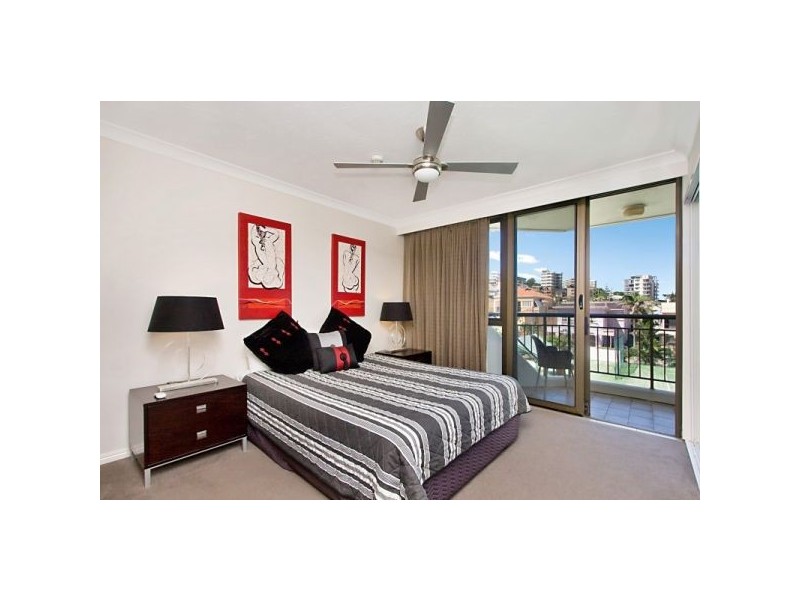 1A 166 Marine Parade, Rainbow Bay QLD 4225