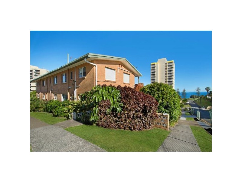 2/23 Petrie Street, Rainbow Bay QLD 4225