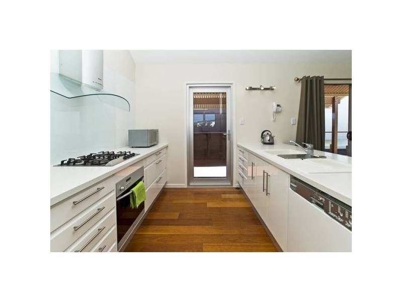 27 Collins Lane, Casuarina NSW 2487