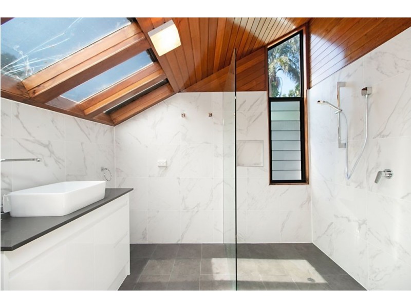 21 Lansell Avenue, Currumbin QLD 4223