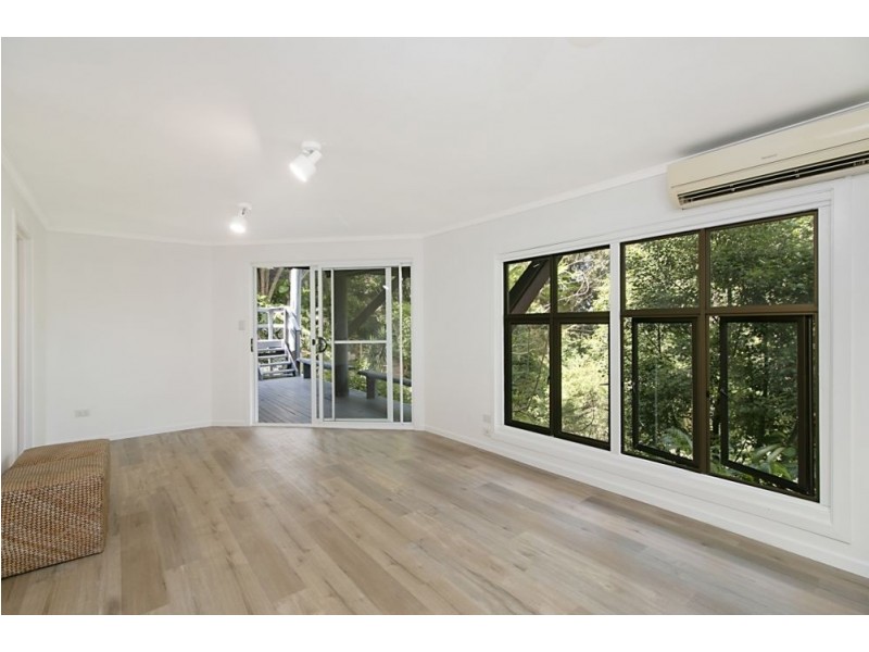 21 Lansell Avenue, Currumbin QLD 4223