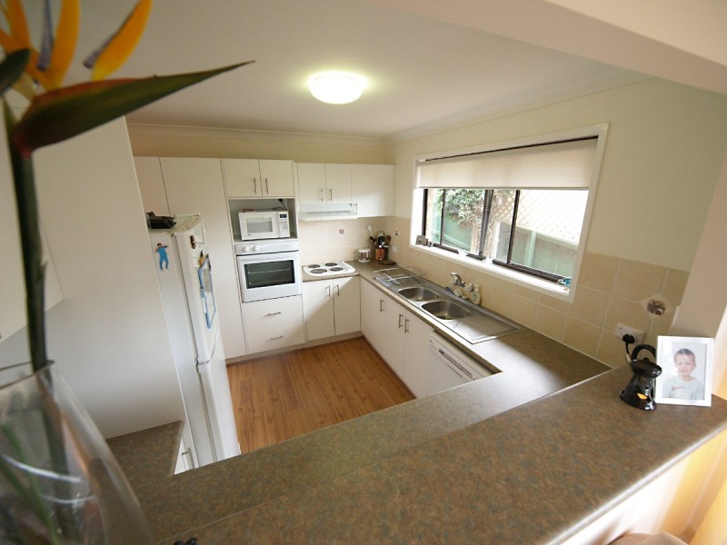 2/23 Martinelli Avenue, Banora Point NSW 2486