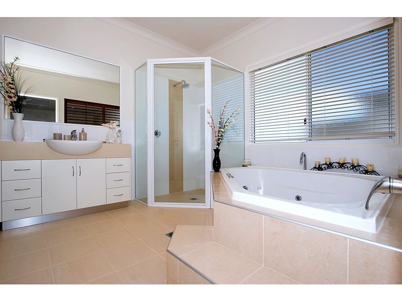 15 Aeolus Lane, Casuarina NSW 2487