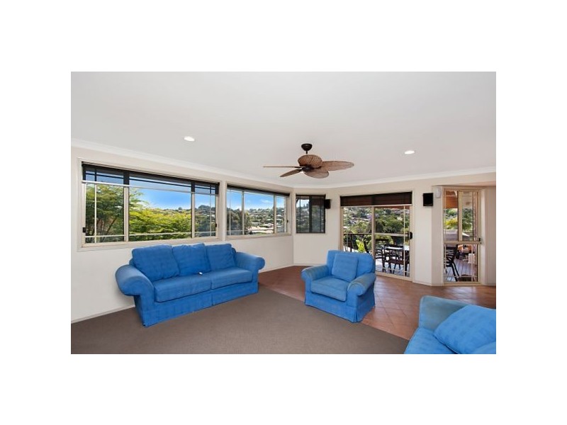 43 Tralee Drive, Banora Point NSW 2486