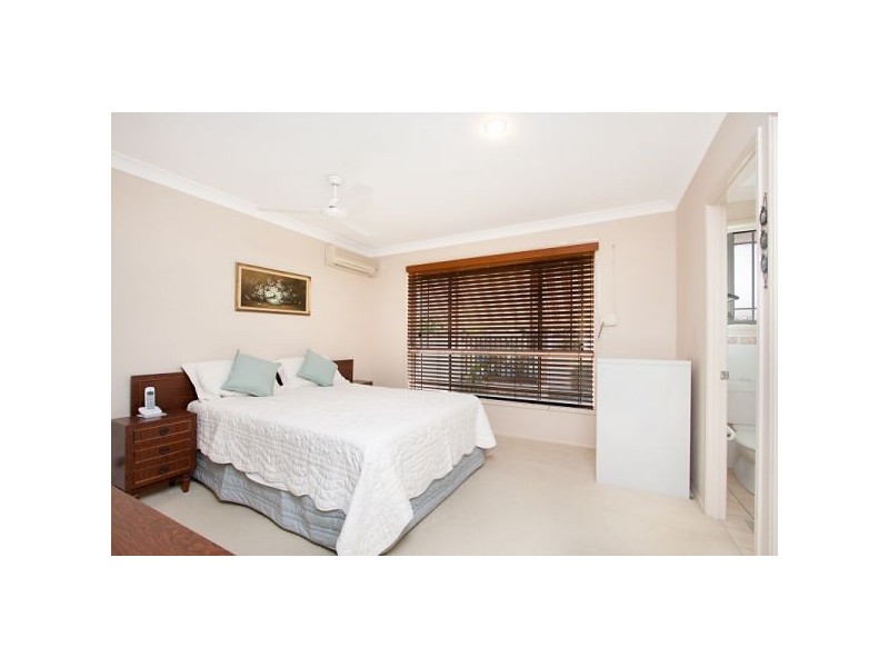 2/38-40 Kimberley Circuit, Banora Point NSW 2486