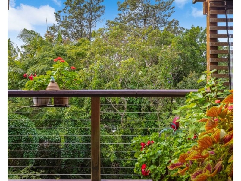 98 Garrick Street, Coolangatta QLD 4225