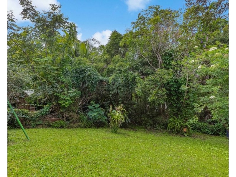 98 Garrick Street, Coolangatta QLD 4225