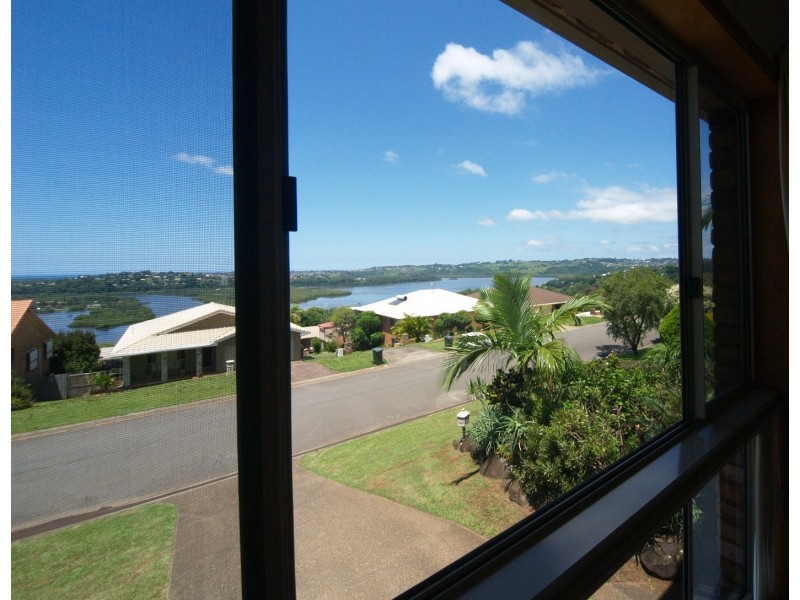 14 Karingal Ave, Bilambil Heights NSW 2486
