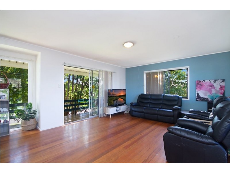 18 Terranora Parade, Bilambil Heights NSW 2486